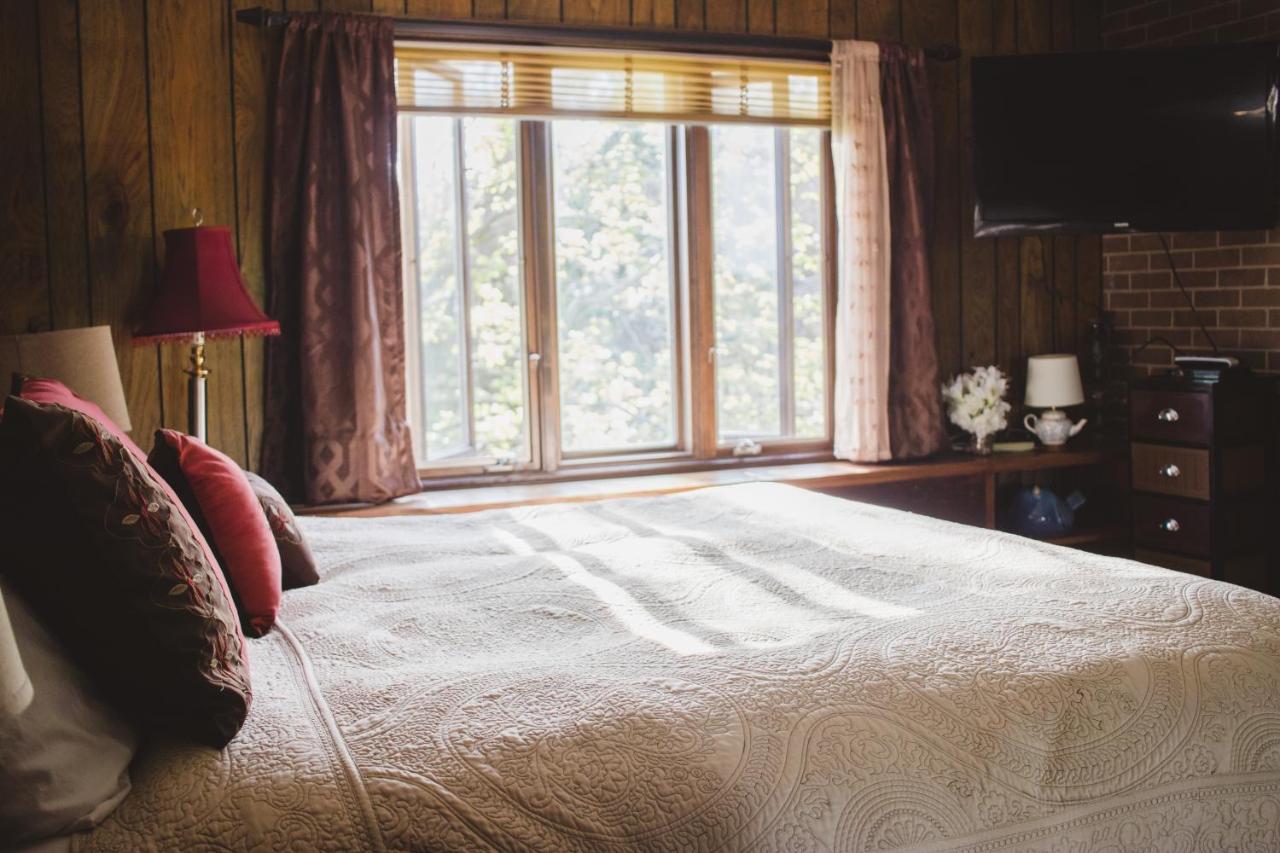 Shane Acres Country Inn Juneau Εξωτερικό φωτογραφία