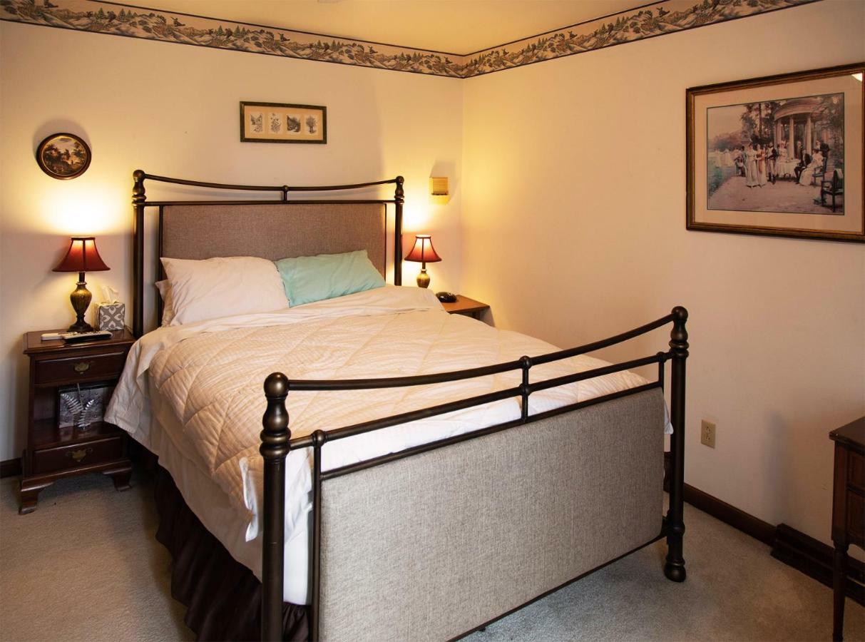 Shane Acres Country Inn Juneau Εξωτερικό φωτογραφία