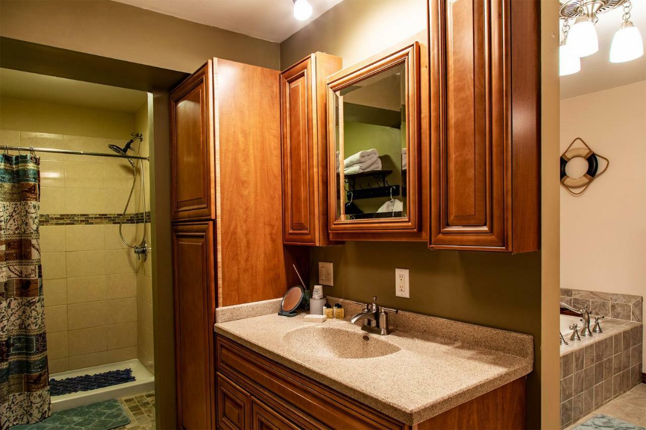 Shane Acres Country Inn Juneau Εξωτερικό φωτογραφία